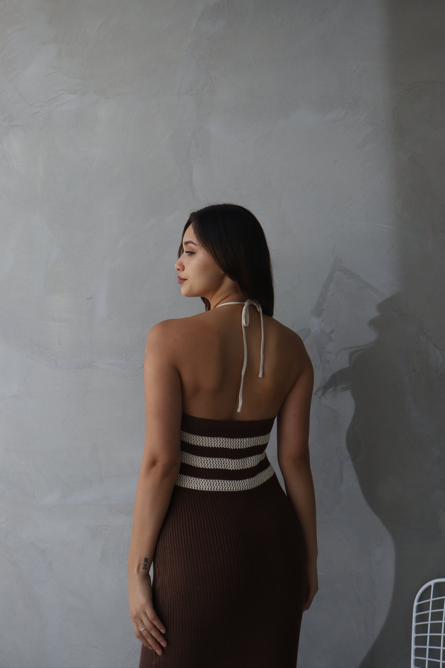 Vestido Vera Marrón con Perla